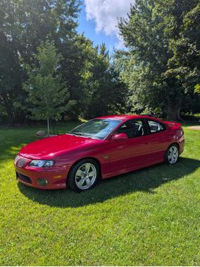 Red 2004 Pontiac GTO Base