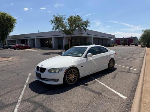 White 2011 BMW 335 i