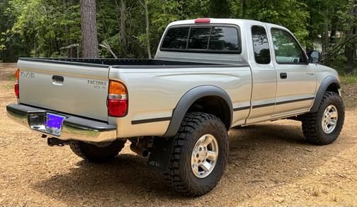 Silver 2002 Toyota Tacoma Xtracab