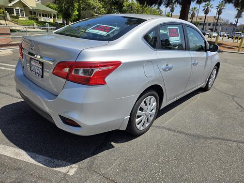 2016 Nissan Sentra S