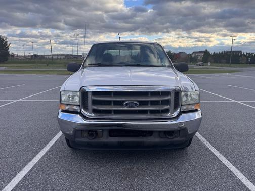 2002 Ford F-250 XLT Crew Cab Super Duty