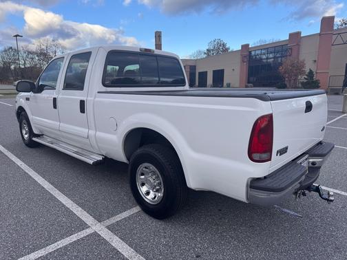 2002 Ford F-250 XLT Crew Cab Super Duty