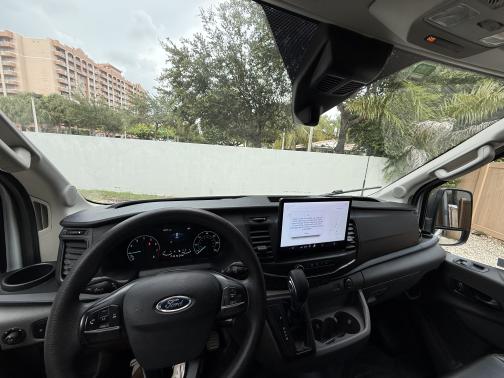 2022 Ford Transit-250 Base