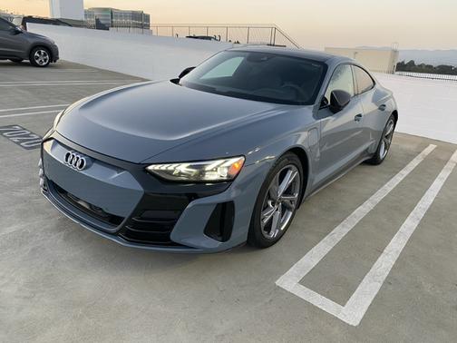 Blue 2023 Audi e-tron GT Premium Plus