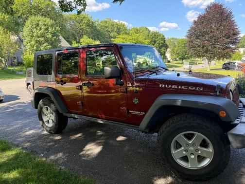Red 2007 Jeep Wrangler Unlimited Rubicon