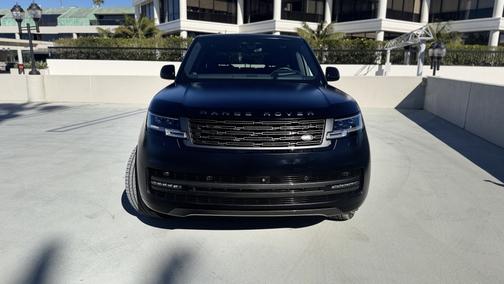 Black 2023 Land Rover Range Rover P530 SE SWB