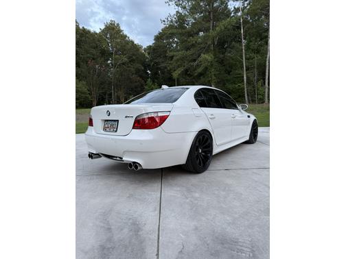 2007 BMW M5 Base