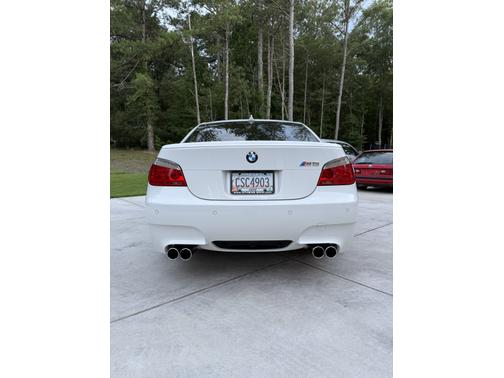 2007 BMW M5 Base