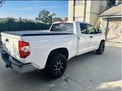 2016 Toyota Tundra SR