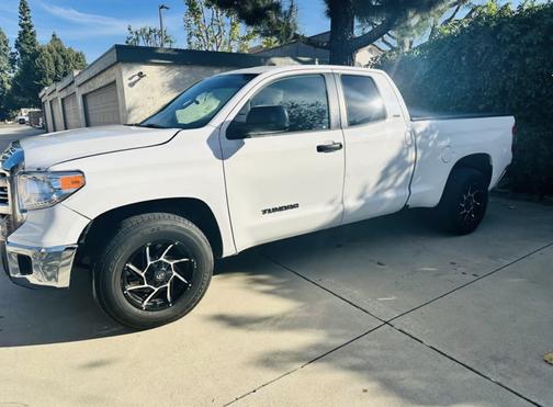 2016 Toyota Tundra SR