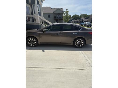2017 Nissan Altima 2.5 SL