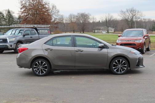 2018 Toyota Corolla SE