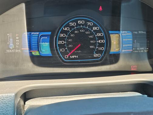 White 2010 Ford Fusion Hybrid Base