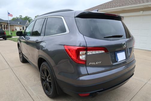 Gray 2022 Honda Pilot Special Edition
