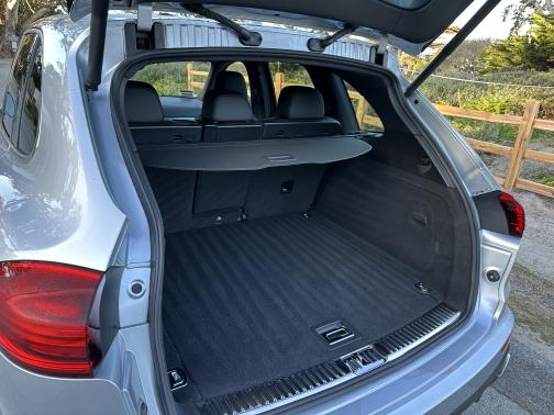 2016 Porsche Cayenne Base