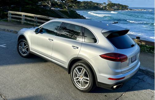 2016 Porsche Cayenne Base