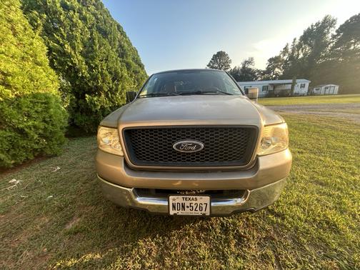 2005 Ford F-150 XLT SuperCab