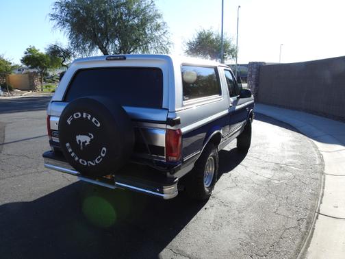 1996 Ford Bronco XLT