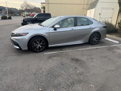 2021 Toyota Camry SE Nightshade