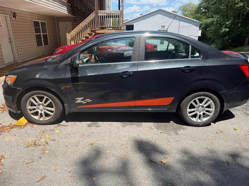 Black 2015 Chevrolet Sonic LT