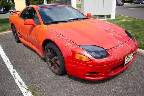 Red 1995 Mitsubishi 3000GT SL