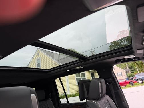 Black 2022 Cadillac Escalade ESV Sport Platinum