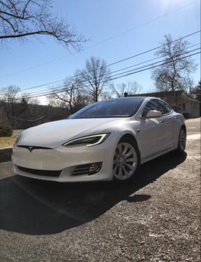 2016 Tesla Model S 75D