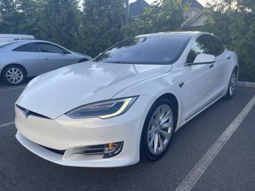 2016 Tesla Model S 75D