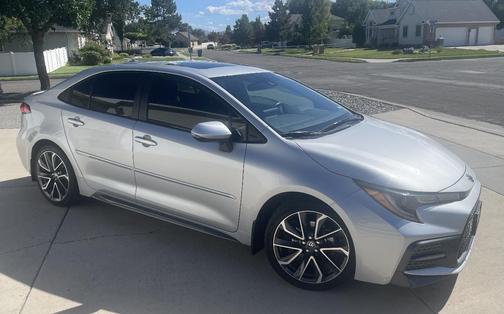 Silver 2022 Toyota Corolla SE