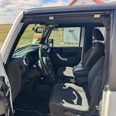 2015 Jeep Wrangler Sahara