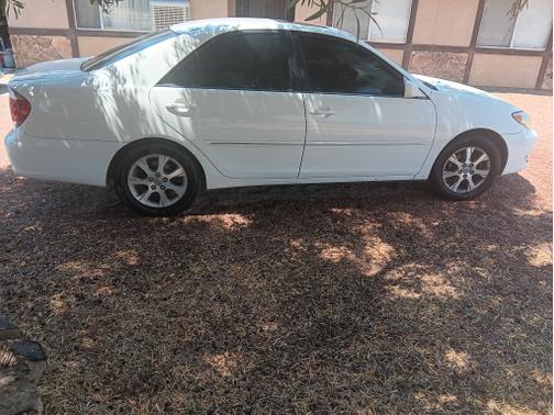 2005 Toyota Camry XLE V6