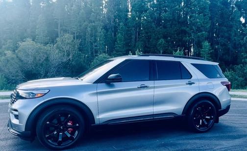 Silver 2022 Ford Explorer ST