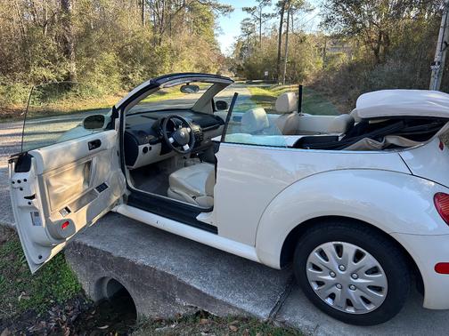 2005 Volkswagen New Beetle GL