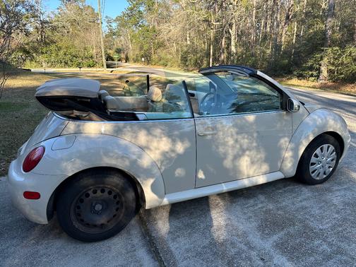 2005 Volkswagen New Beetle GL