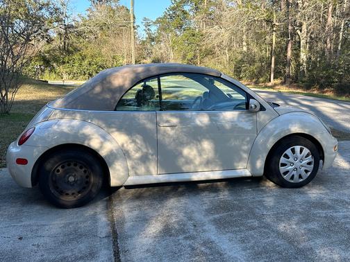 2005 Volkswagen New Beetle GL