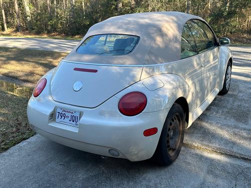 2005 Volkswagen New Beetle GL