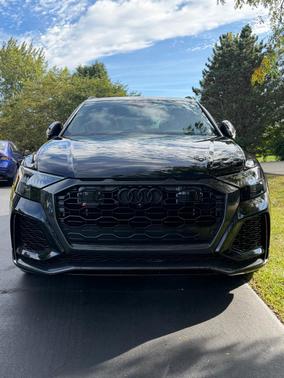 Black 2023 Audi RS Q8 4.0T