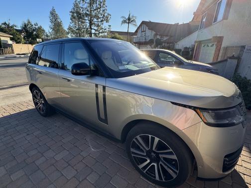 2023 Land Rover Range Rover P530 SE SWB