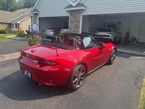 2016 Mazda MX-5 Miata Grand Touring