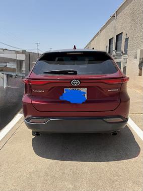 Red 2021 Toyota Venza LE