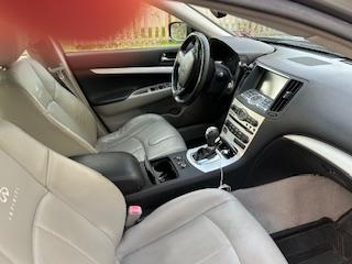 2009 INFINITI G37 x