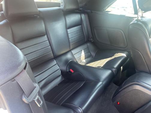 2014 Ford Mustang V6 Premium