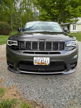 Gray 2020 Jeep Grand Cherokee SRT