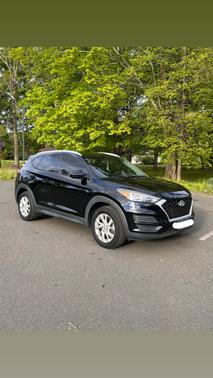 Black 2019 Hyundai TUCSON Value