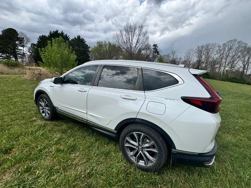 2022 Honda CR-V Hybrid Touring