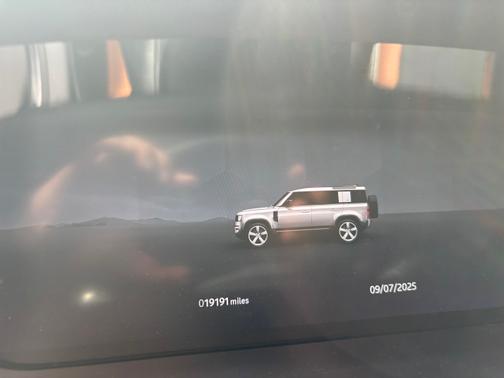 2024 Land Rover Defender 110 P400 X