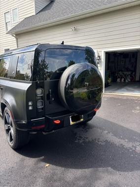 2024 Land Rover Defender 110 P400 X
