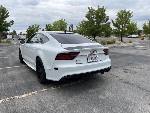 Photo 5 of 8 of 2016 Audi RS 7 4.0T Prestige