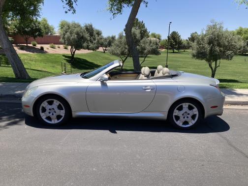 2004 Lexus SC 430 Base