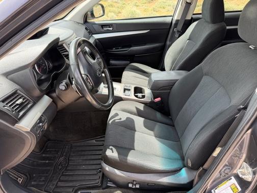Gray 2013 Subaru Outback 2.5i Premium